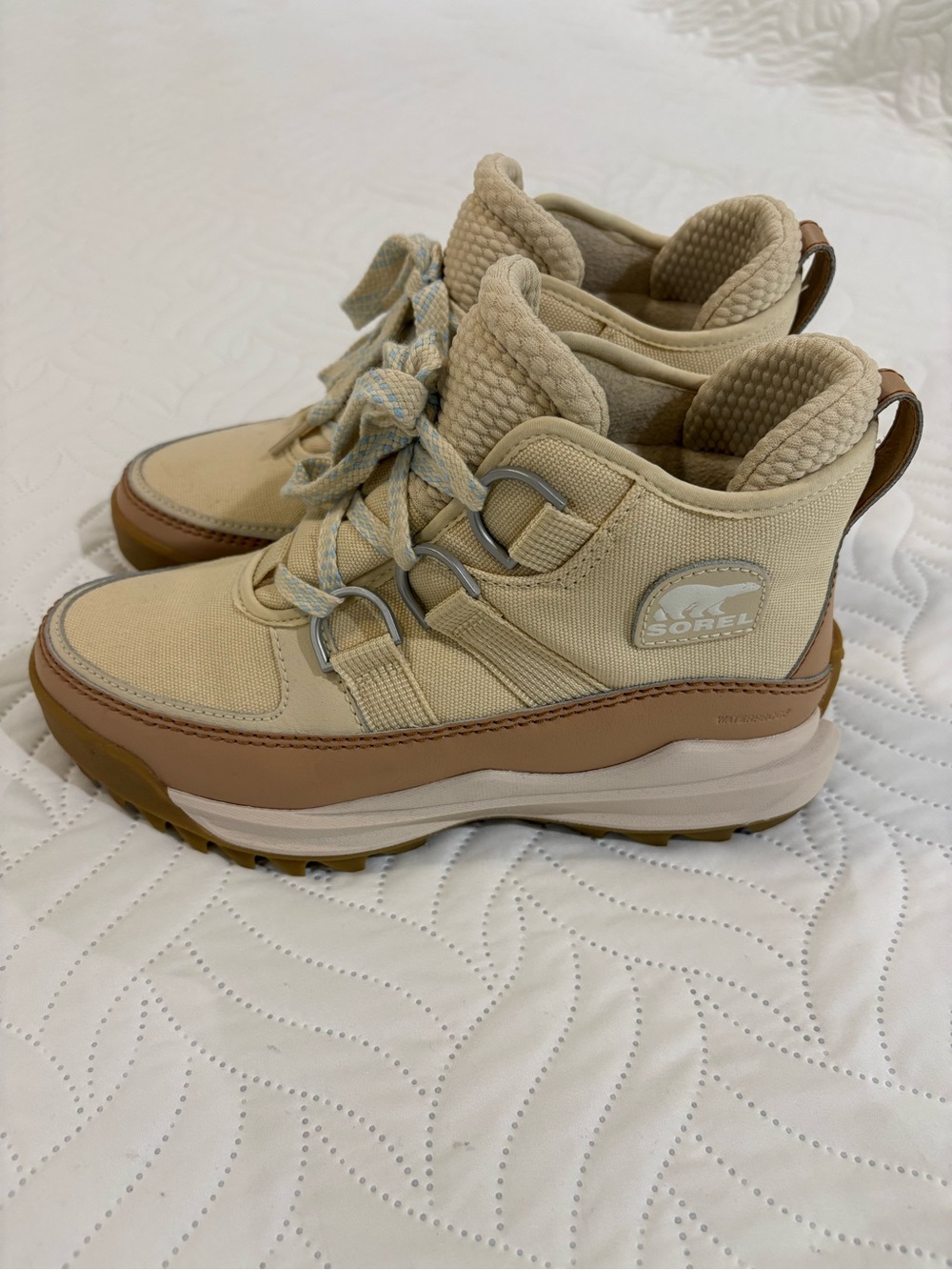 SOREL Ona™ RMX Waterproof Chukka Boots – Beige – Women’s Size 8
